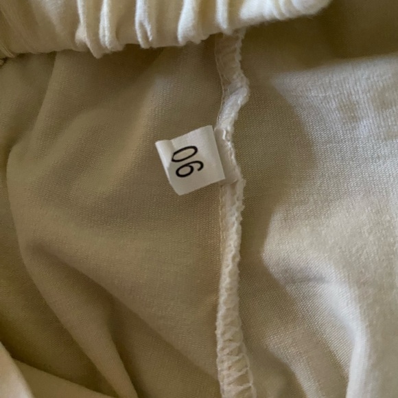 GIRLS BUNDLE OF SHORTS-TWO PAIRS-SIZE 4/5 - Picture 5 of 5